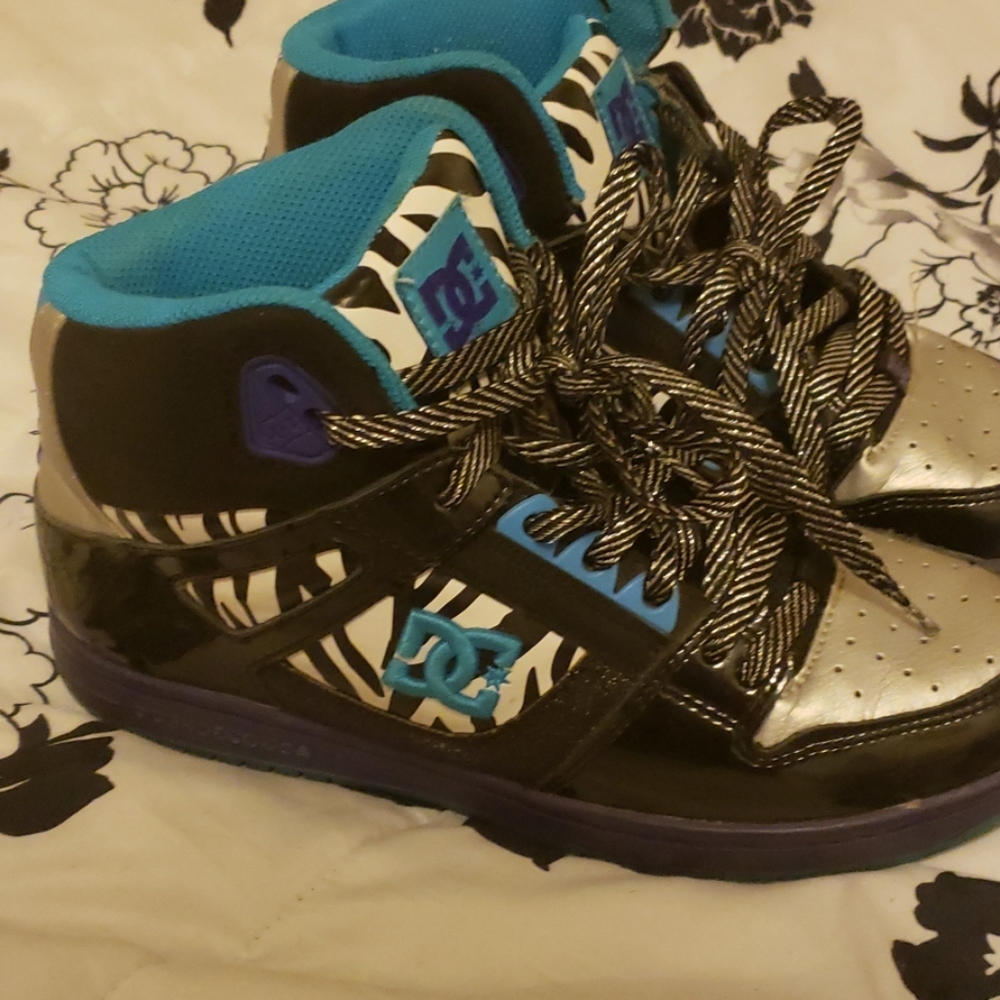 DC Shoes *sneakers high tops